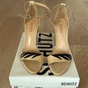 SCHUTZ size 8 embroidered sandals
